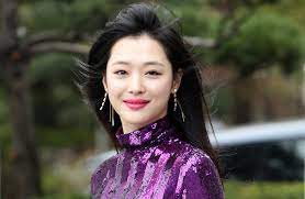 Veteran south korean actress kim min kyung passed away at the age of 61 on august 16. Sulli South Korean K Pop Star And Actress Is Found Dead The New York Times