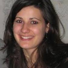 Lauren Tapp's Instagram, Twitter & Facebook