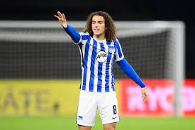 Lucas torreira, sead kolasinac, hector bellerin, reiss nelson and matteo guendouzi warm up with a local ballboy before. Matteo Guendouzi Sends Message To Arsenal After Annoying His Ex Manager Football London