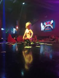 Petite Texie - Sexy Dancer