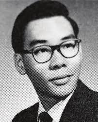 RECOGNIZE THIS ALUMNUS? A publication of Caltech's Office of Gift Planning  WHAT'S INSIDE