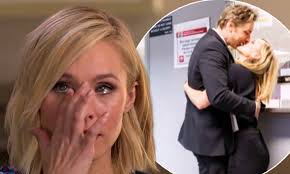 Kristen Bell shares pictures from her wedding to Dax Shepard at Beverly  Hills courthouse