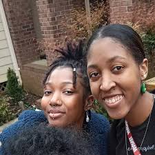 Josette Carter (@lanlady221) • Instagram photos and videos