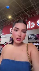 Jennifer Cuadra's Instagram, Twitter & Facebook