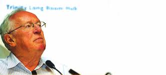 TRINITY LONG ROOM HUB