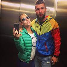 Počas kariéry vyhrala osem turnajov kategórie wta a dva turnaje kategórie itf. Dominika Cibulkova Michal Navara Cibulkova Dominika Cibulkova Winter Jackets