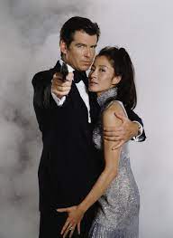 Michelle yeoh iniziò a studiare danza all'età di quattro anni. Michelle Yeoh