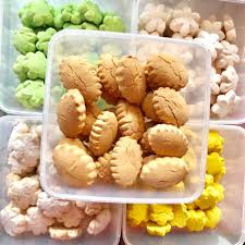 Case study ent300 fundamentals of entrepreneurship (ent300) business model canvas report (bmc) soulmate cafe coffee shop and food services prepared : Kuih Bangkit Prices And Promotions Aug 2021 Shopee Malaysia