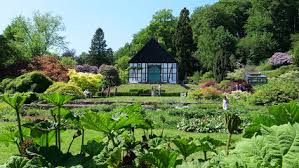The garden was established in 1912 on one hectare. Trfihi Parks Parks Botanischer Garten Bielefeld