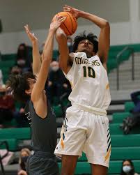 Boys Basketball: Howell defeats Montgomery