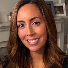 I am thrilled to announce my new gig as Senior Director of Growth, Creative  Strategy at Athletic Greens. This exciting role allows me to blend my  growth hacker mindset with my strategic