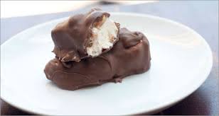 Barres Snickers A La Creme Glacee Maison Desserts Food Pudding