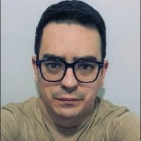 200+ perfiles de «Ginés»