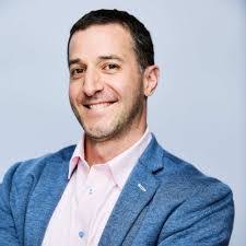 Erik Rosendal's Instagram, Twitter & Facebook