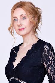 Unbreakable Kimmy Schmidt" Kimmy Goes to Church! (TV Episode 2017)