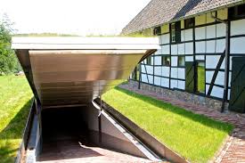 If You Don T Have The M To Build A Hydraulic Lift This Is A Great Option For Getting Underground Garagenbau Untergrund Hauser Garagenhaus