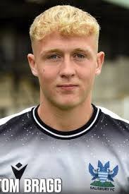 Thomas Bragg's Instagram, Twitter & Facebook