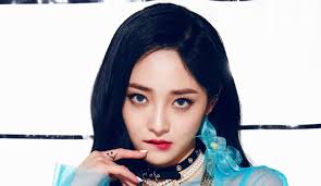 Bagging the best newcomer award at the korea theater festival. Roa Pristin Profile K Pop Database Dbkpop Com
