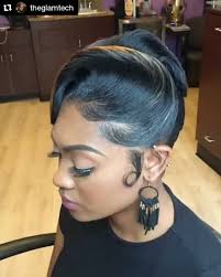 Many of us do not plan in advance for when we want to cut and style our hair. Style From Salonkem Hair Of Detroit Michigan Repost Theglamtech It Works Come Get The Formula To Flawles Hair Styles Hair Salon French Roll Hairstyle