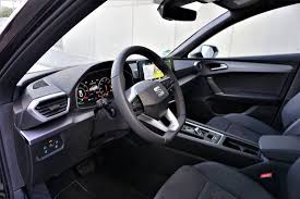 2020 seat el born electric car revealed price specs and release. Seat Leon E Hybrid 2021 Erster Test Fahrbericht Review Autoscout24