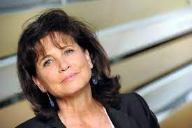 She covered the 2008 us presidential campaign for the top french sunday newspaper le journal du dimanche as well as the french tv channel canal. Anne Sinclair Net Worth 2021 Salary House Cars Wiki