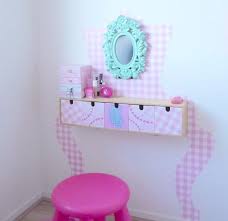 8 Adorable Ikea Hacks Kinder Zimmer Kinder Schminktisch Kinder Zimmer Ideen