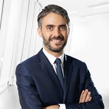 Poste à temps complet placé sous l'autorité du responsable de service. Nicolas Saint Pierre