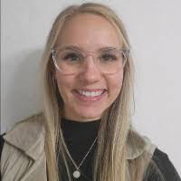 Candice Townsend's Instagram, Twitter & Facebook