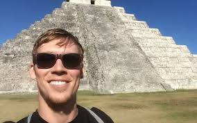 Part 3: Three People Who Ditched Cubicle Life and Turned the Road Into  Their Home