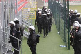 Add srtswl mp3 chants to mobile smartphones ringtones, playstation and xbox. Ultras Widzew Artykuly Lodz Nasze Miasto