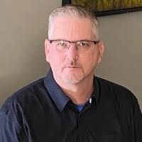 Christopher Ewen's Instagram, Twitter & Facebook