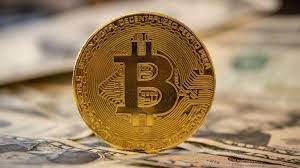 Bitcoin is a decentralized, digital currency that operates globally and enables instant money. Neuer Hype Um Kryptowahrung Ist Bitcoin Jetzt Salonfahig Zdfheute