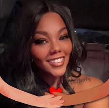 AD) — A mom is sparking conversation online after saying she lost custody  of her children and is now prioritizing going back to college.