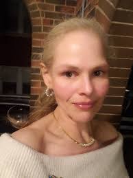 Wendi Hayden's Instagram, Twitter & Facebook