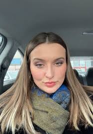 Madison Burdette's Instagram, Twitter & Facebook