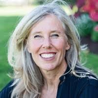 1500+ "Bossy" profiles