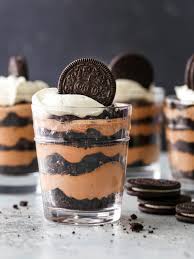 Spoon the mixture evenly into the cups. Easy Chocolate Oreo Parfaits Completely Delicious