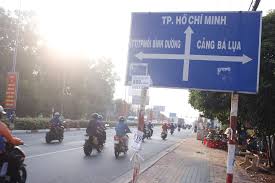 Hình ảnh chất lượng full hd và âm thanh sống động. Loáº¡n Danh XÆ°ng Thanh Phá»' á»Ÿ Binh DÆ°Æ¡ng Bao NgÆ°á»i Lao Ä'á»™ng