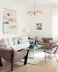 Creative wall decor ideas, right this way. How To Decorate A Large Wall