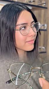 👓🌴 Nueva temporada en Óptica Wong Ven a conocer los nuevos modelos de  diseñador para damas y caballeros 🤩 👀 Quédate hasta el final para conocer  la promoción especial de este mes.