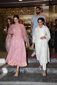 Deepika Padukone Goes Wedding Shopping With Her Mother These Photos Say It All Indian Designer Outfits Designer Dresses Indian Traditional Indian Outfits