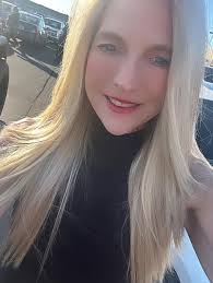 Suzanne Swift (@thesuzanneswift) • Instagram photos and videos