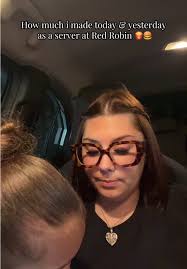 Tips at Red Robin As A Server