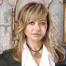 فجر الممثل المصري المعروف بلقب أشهر متحرش في السينما المصرية حمدي الوزير، مفاجأة بشأن مشهد اغتصاب الفنانة ليلى علوي بالفيلم الشهير المغتصبون. Ù„ÙŠÙ„Ù‰ Ø¹Ù„ÙˆÙŠ ØªÙˆØ¶Ø­ Ø­Ù‚ÙŠÙ‚Ø© Ø§Ø±ØªØ¯Ø§Ø¦Ù‡Ø§ Ø§Ù„Ø­Ø¬Ø§Ø¨ ÙˆØ§Ø¹ØªØ²Ø§Ù„Ù‡Ø§ Ø§Ù„ÙÙ† Ù†Ù‡Ø§Ø¦ÙŠØ§ Ù…Ø¬Ù„Ø© Ø§Ù„Ø¬Ù…ÙŠÙ„Ø©