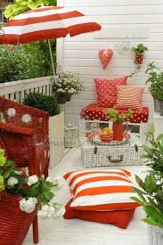 Pin By Patricia Torres On Terasy A Balkony Apartment Balcony Decorating Porch And Balcony Balcony Decor