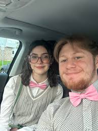 Barbie shake date event for kids