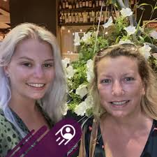 Limitèd iph0ne pink png gift 🎁 ‎