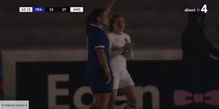 Découvrez qui sont les meilleurs joueurs du match entre angleterre et xv de france. Interruption En Direct Du Match De Rugby France Angleterre Sur France 4 A Cause D Une Panne D Electricite Video