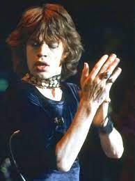 Un pensiero su mick jagger bianca jagger 1970. 620 Music And Musicians Ideas Music Rock And Roll Musician