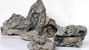 Aquascape adalah sebuah seni yang diterapkan pada akuarium yang didalamnya terdiri dari berbagai kompenen alami dan atau yang berkesan alami seperti air, koral, batu, kayu, pasir, batu karang dan bahan lain yang diatur. 12 Jenis Batu Yang Cocok Dan Bisa Digunakan Untuk Aquascape Atagaleri Net